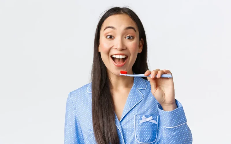 brushing-flossing-during-braces-1024x683